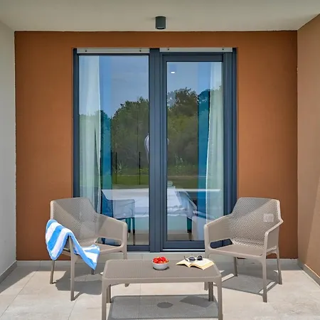 Villa Little Mo Ližnjan