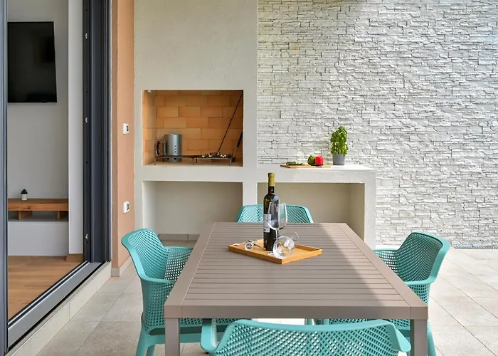 Little Mo فيلة *